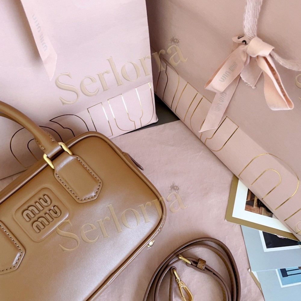 MIU MIU ARCADIE LEATHER BAG