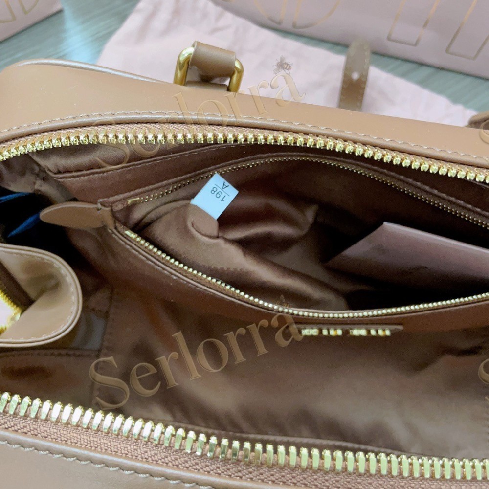 MIU MIU ARCADIE LEATHER BAG