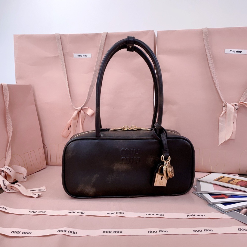 MIU MIU BEAU LEATHER HANDBAG