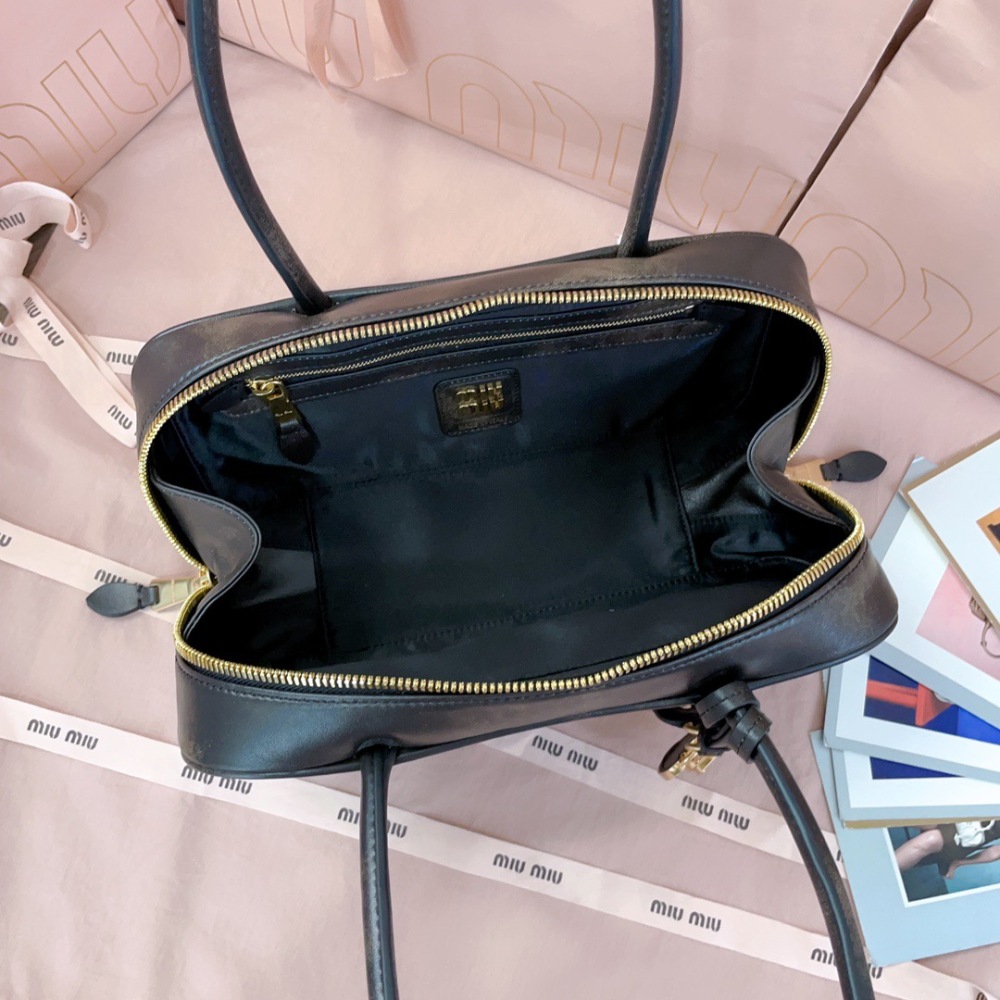 MIU MIU BEAU LEATHER HANDBAG