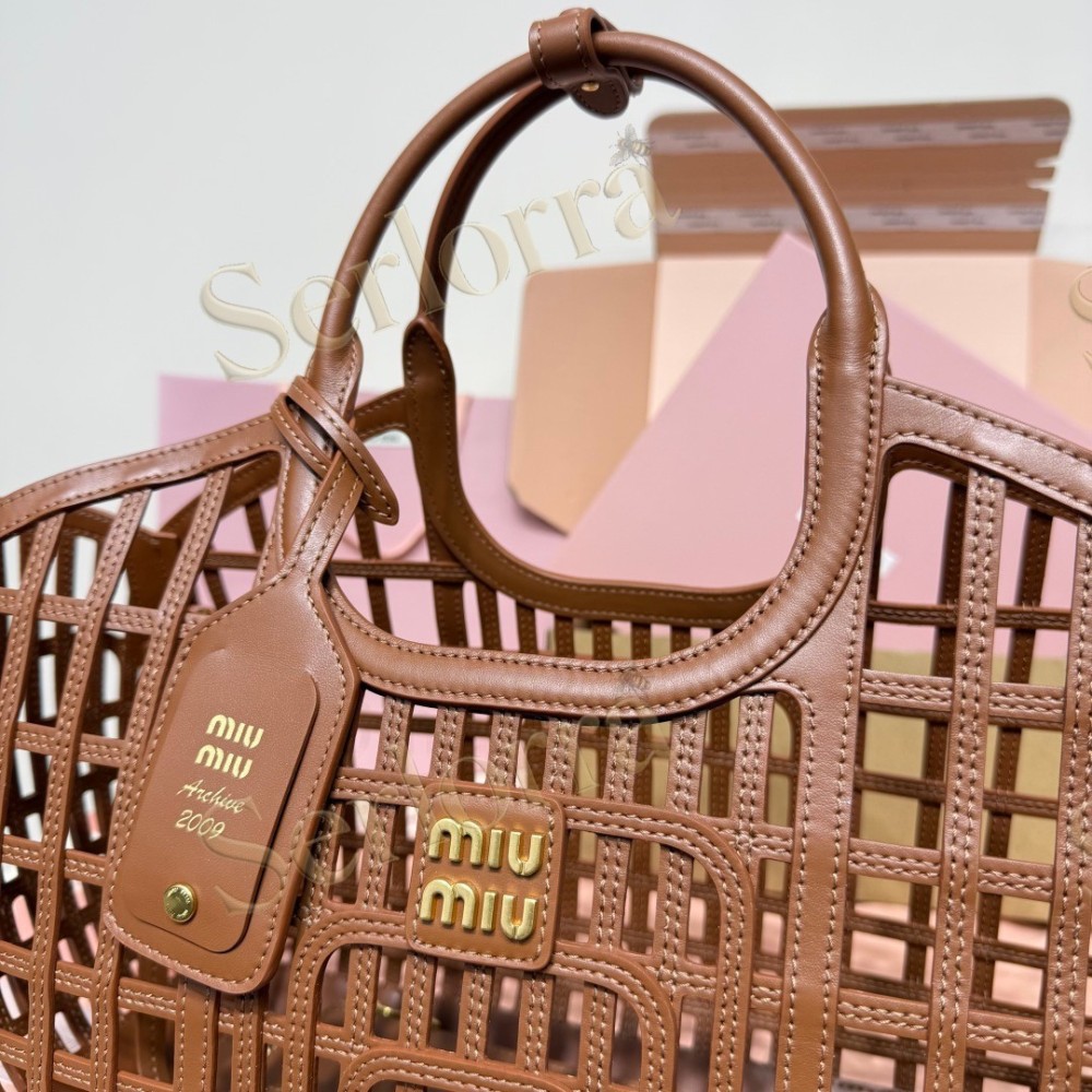MIU MIU SHOULDER BAG