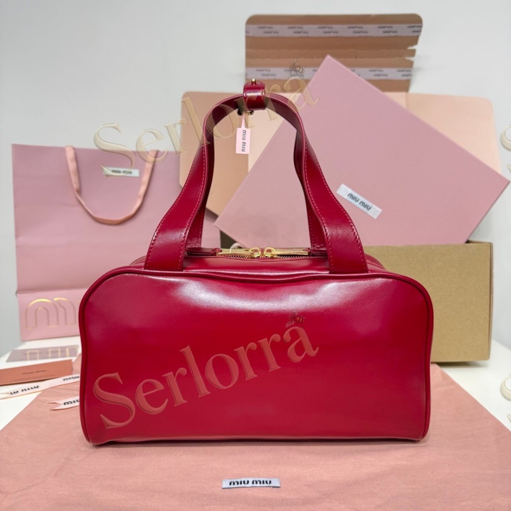 MIU MIU BAULLET LEATHER BAG