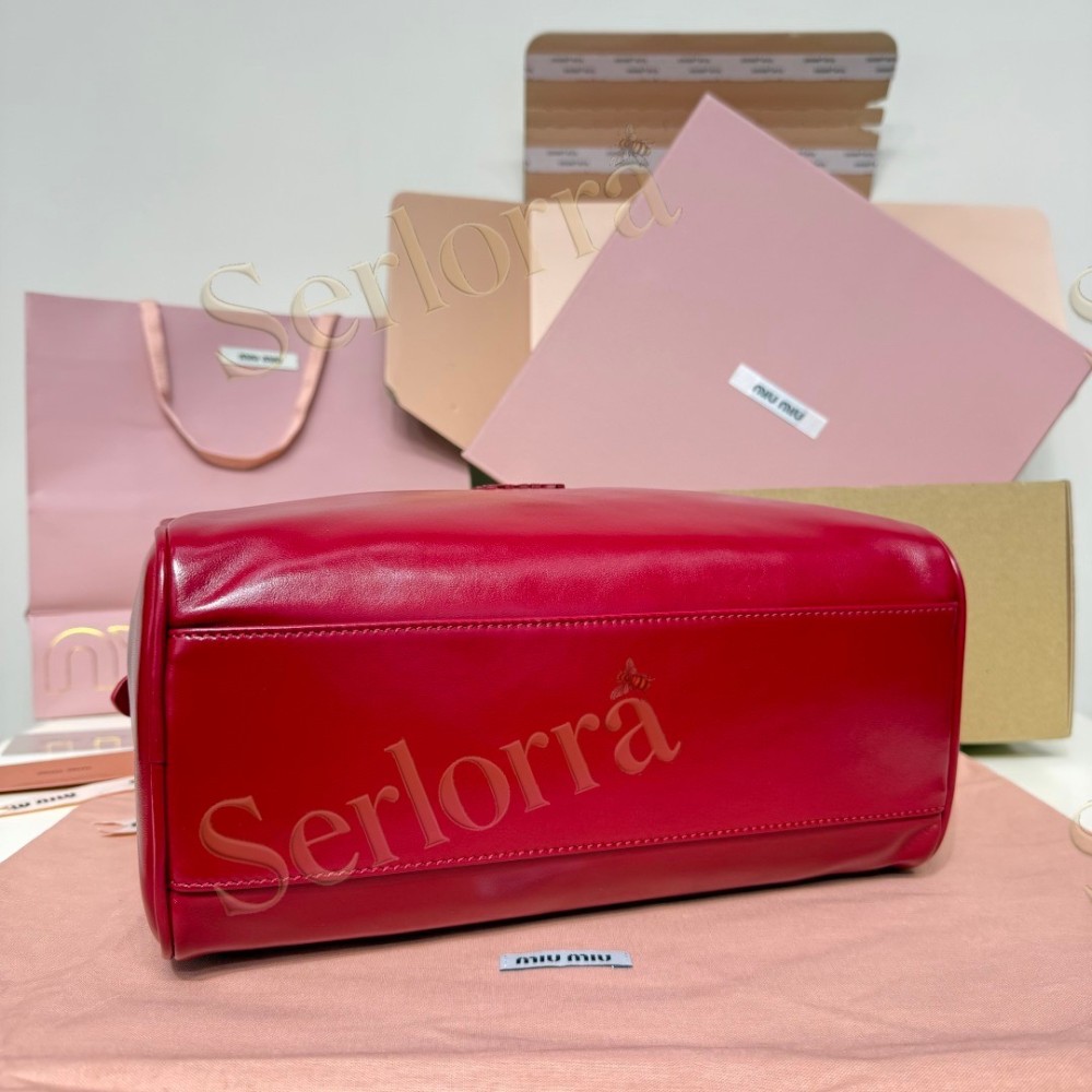 MIU MIU BAULLET LEATHER BAG