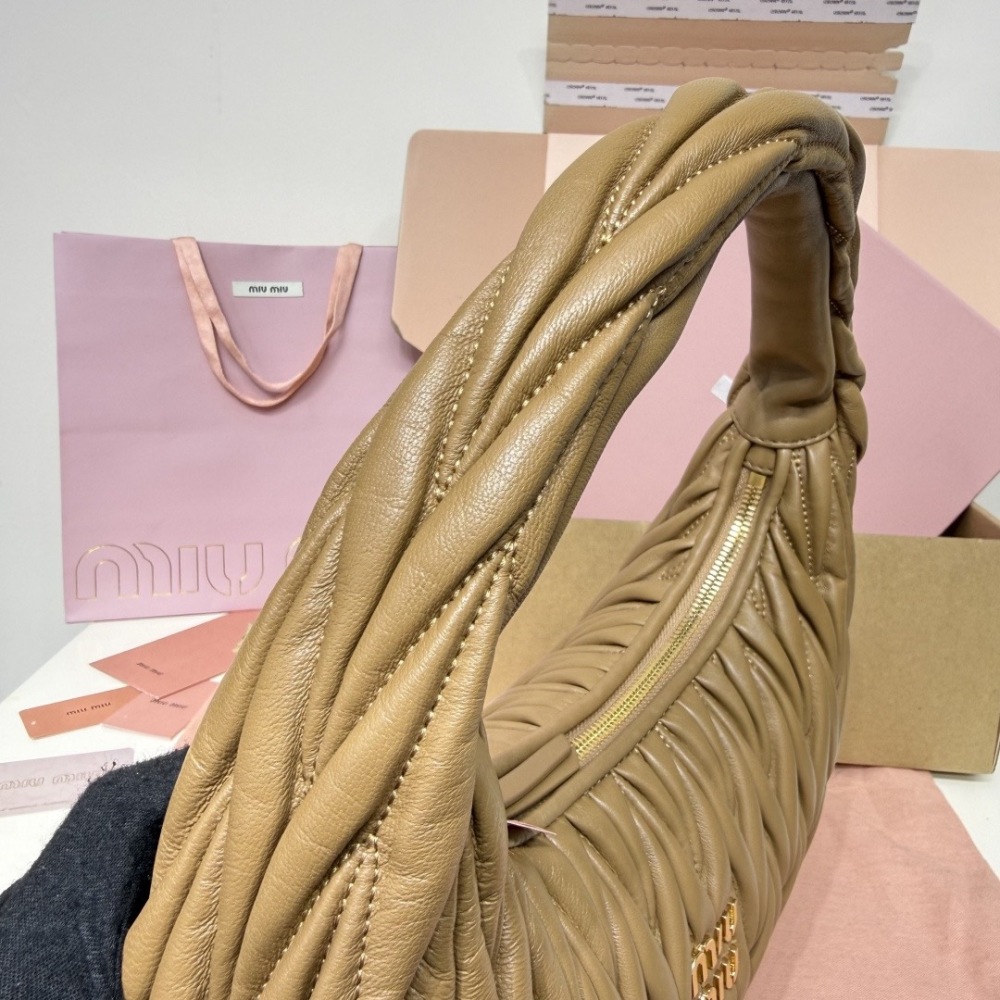 MIU MIU WANDER MATELASSÉ HOBO BAG