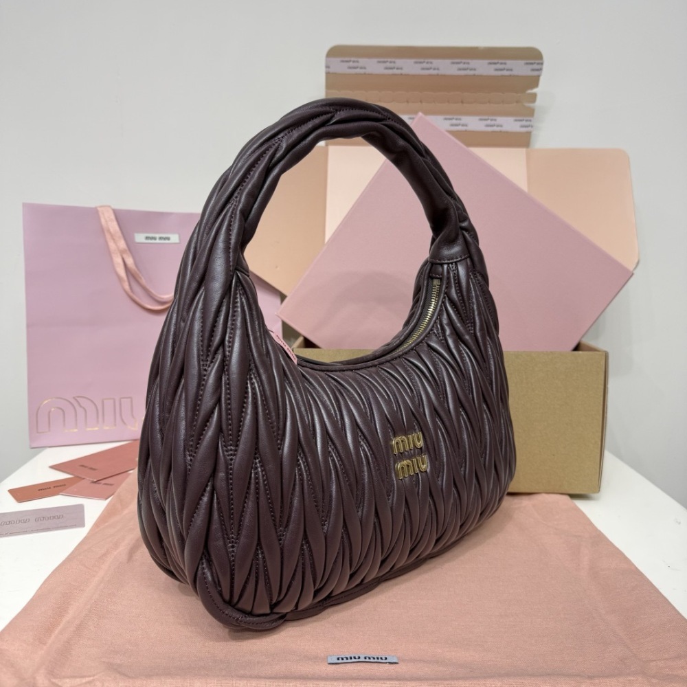 MIU MIU WANDER MATELASSÉ HOBO BAG