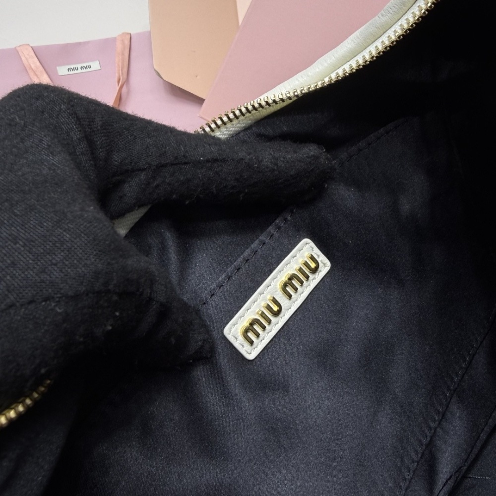 MIU MIU WANDER MATELASSÉ HOBO BAG