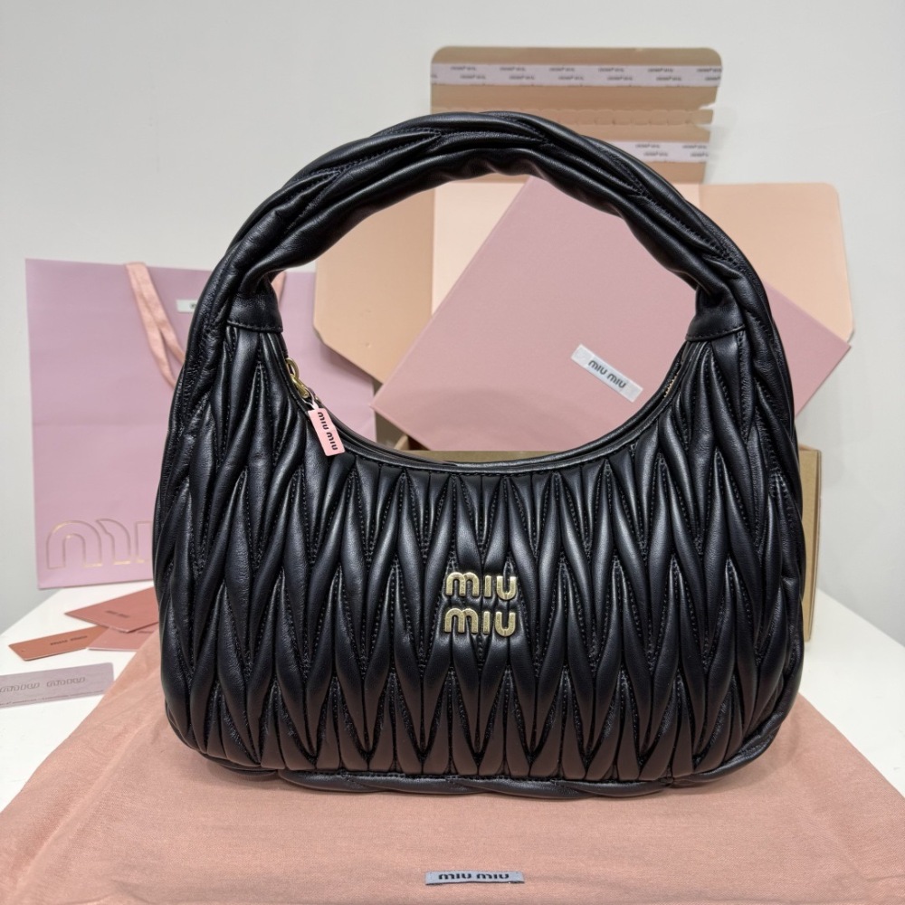 MIU MIU WANDER MATELASSÉ HOBO BAG