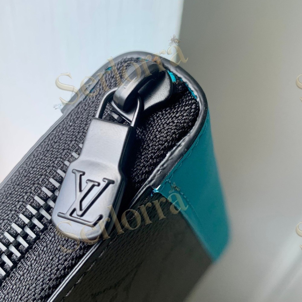 LOUIS VUITTON ZIPPY VERTICAL WALLET