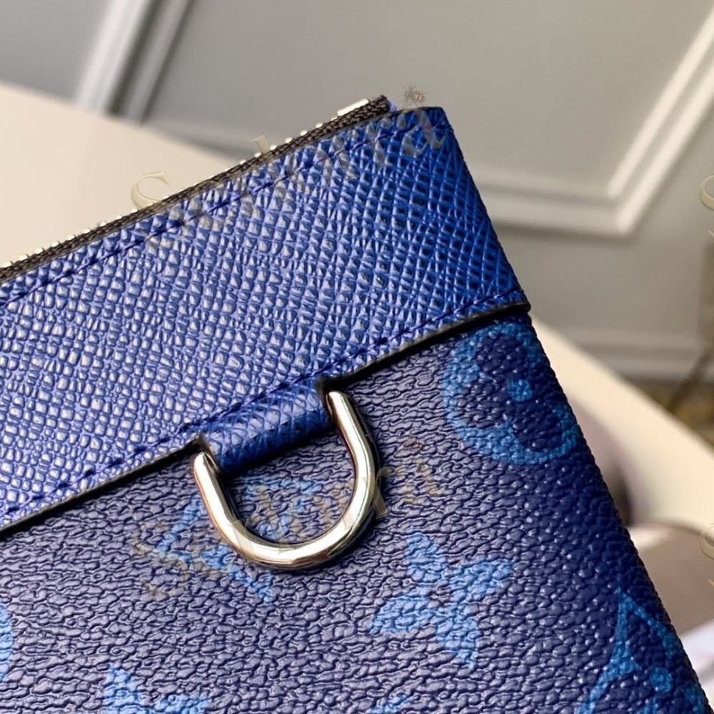 LOUIS VUITTON POCHETTE APOLLO