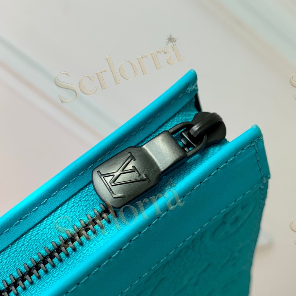 LOUIS VUITTON POCHETTE VOYAGE