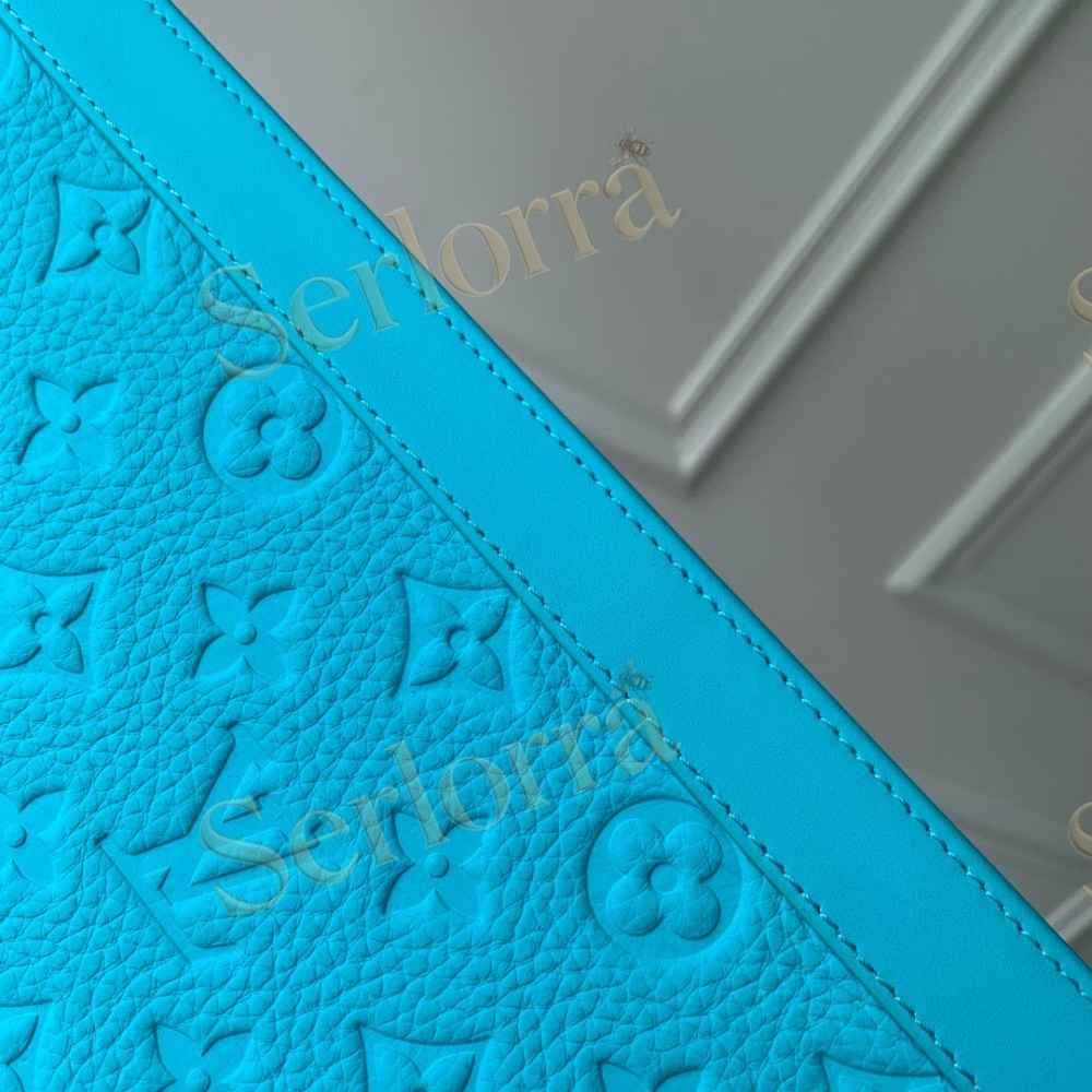 LOUIS VUITTON POCHETTE VOYAGE
