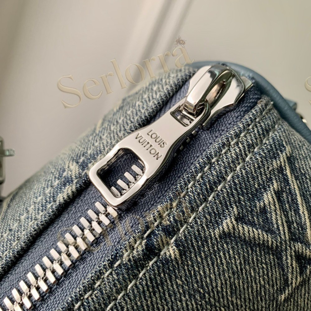 LOUIS VUITTON DENIM KEEPALL BANDOULIÈRE 25