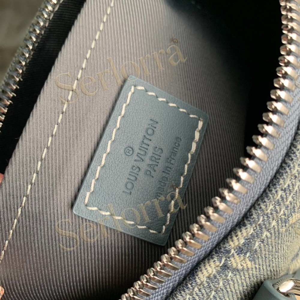 LOUIS VUITTON DENIM KEEPALL BANDOULIÈRE 25