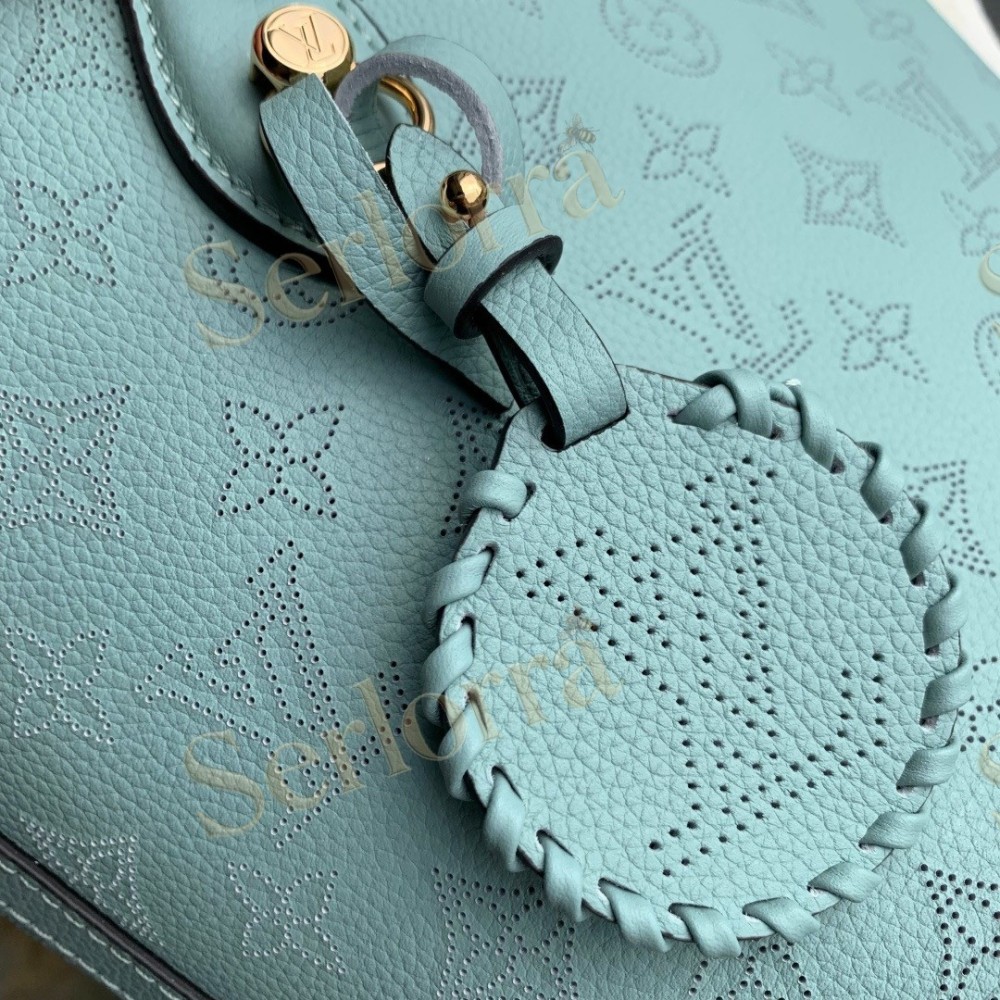 LOUIS VUITTON BLOSSOM PM