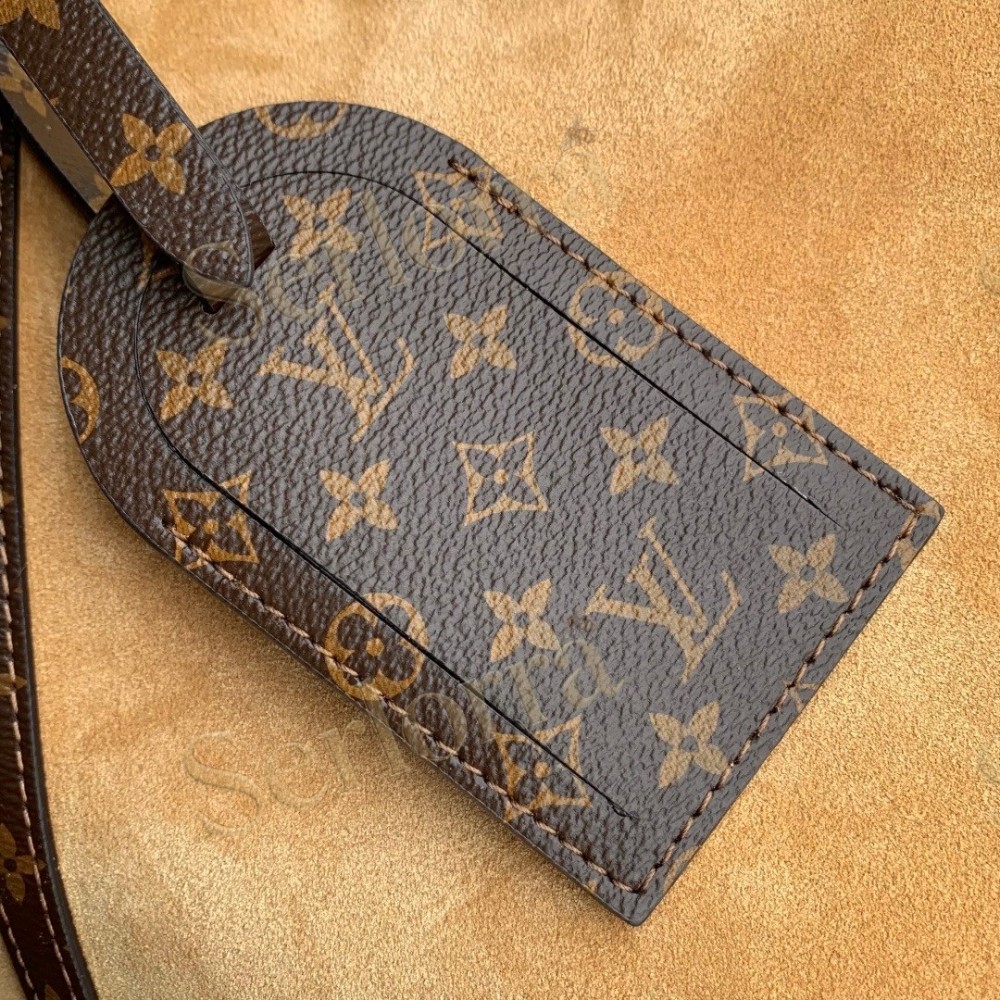 LOUIS VUITTON EXPRESS TRAVEL
