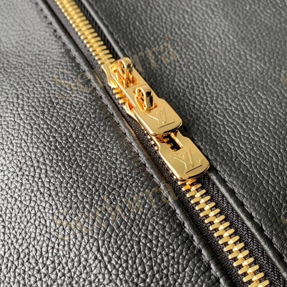 LOUIS VUITTON EXPRESS TRAVEL