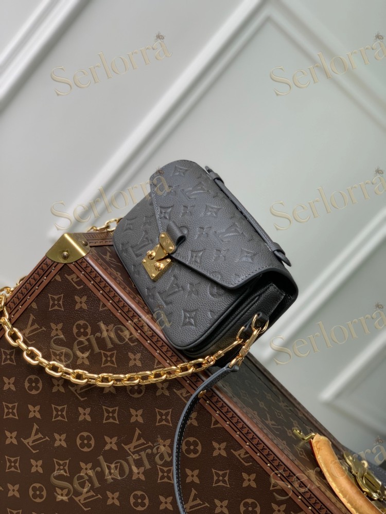 LOUIS VUITTON POCHETTE MÉTIS EAST WEST