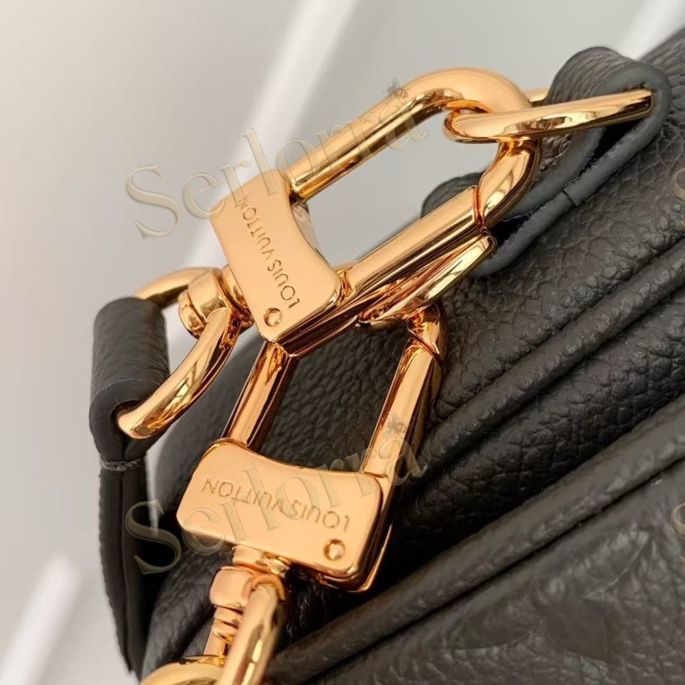 LOUIS VUITTON POCHETTE MÉTIS EAST WEST