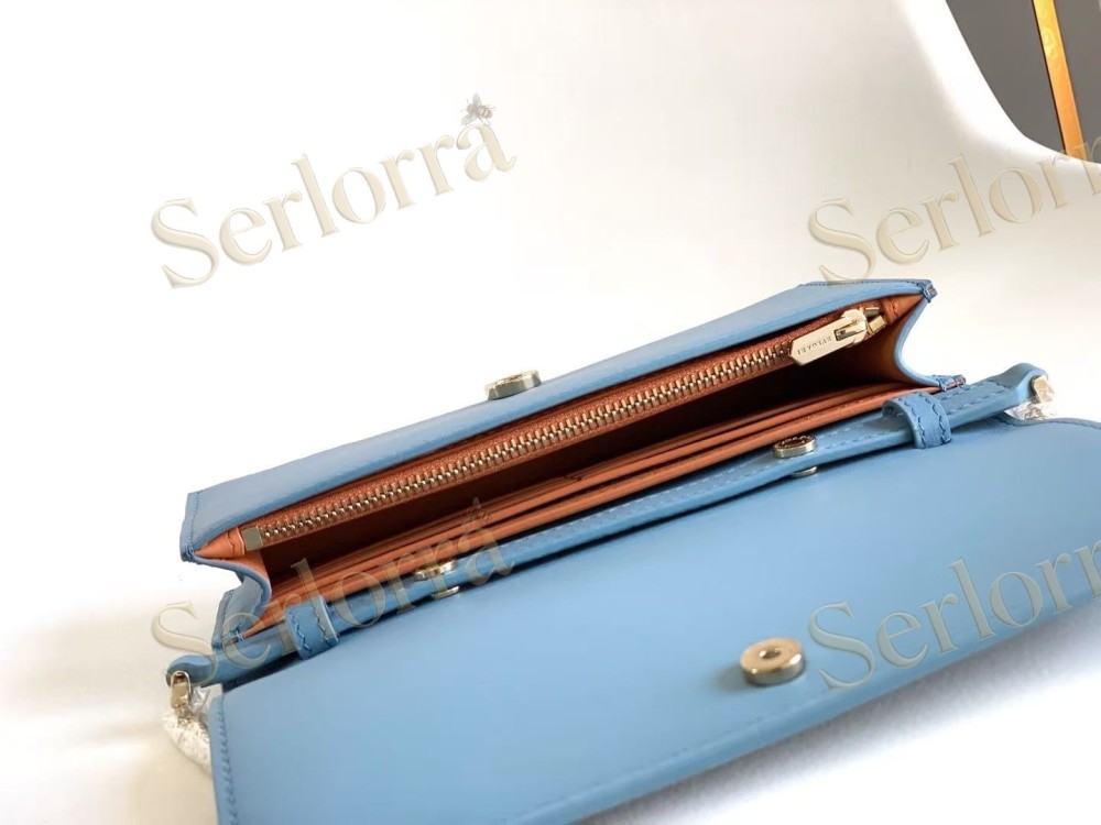 BVLGARI LOGO CALFSKIN WALLET ON CHAIN