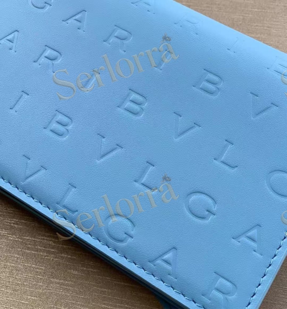 BVLGARI LOGO CALFSKIN WALLET ON CHAIN