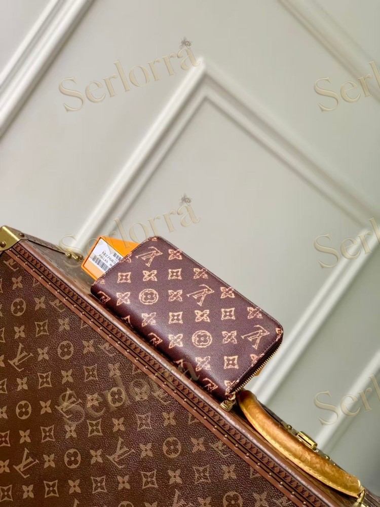 LOUIS VUITTON ZIPPY WALLET