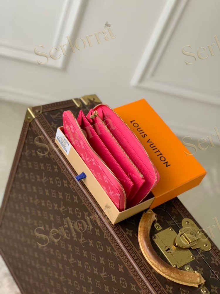 LOUIS VUITTON ZIPPY WALLET