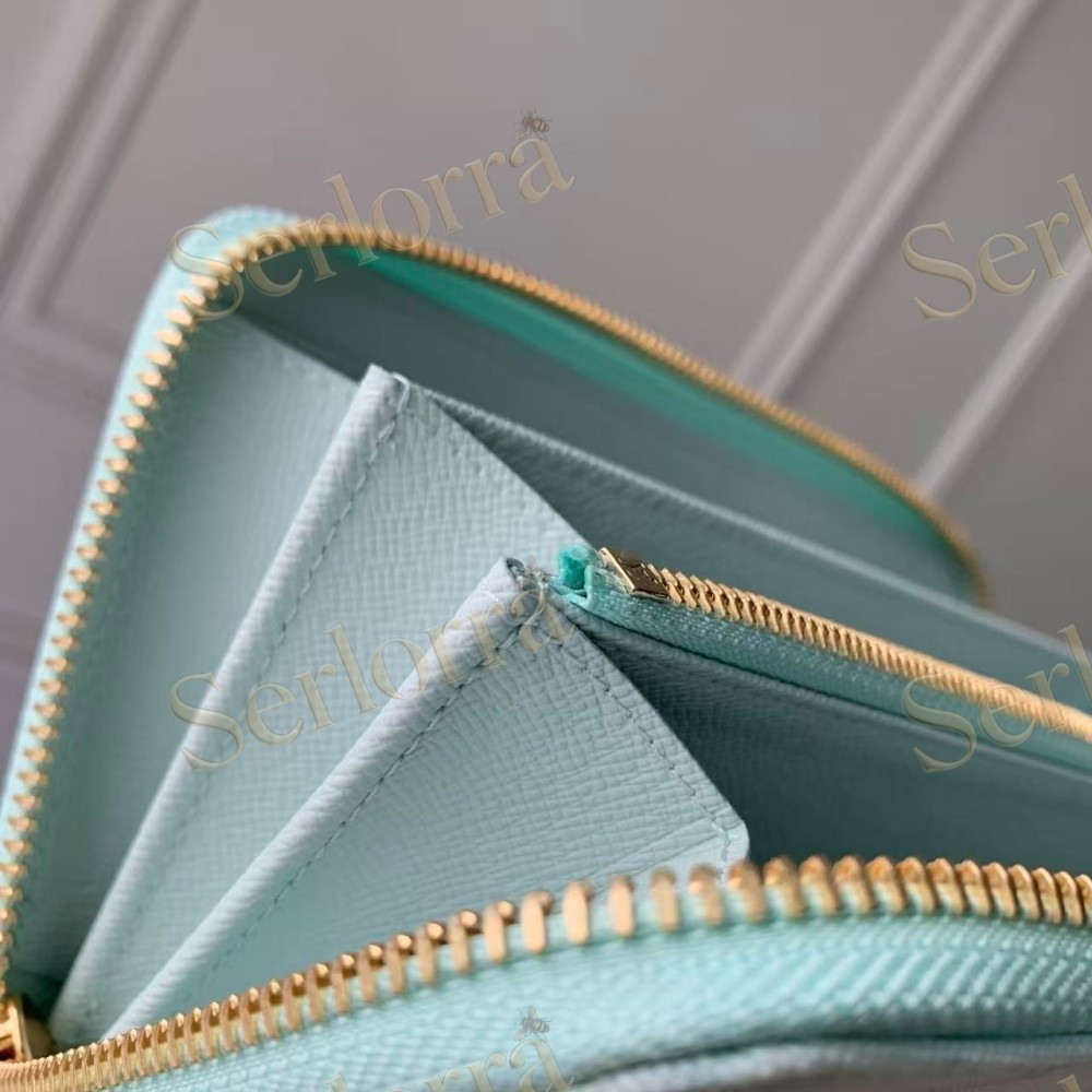 LOUIS VUITTON ZIPPY WALLET