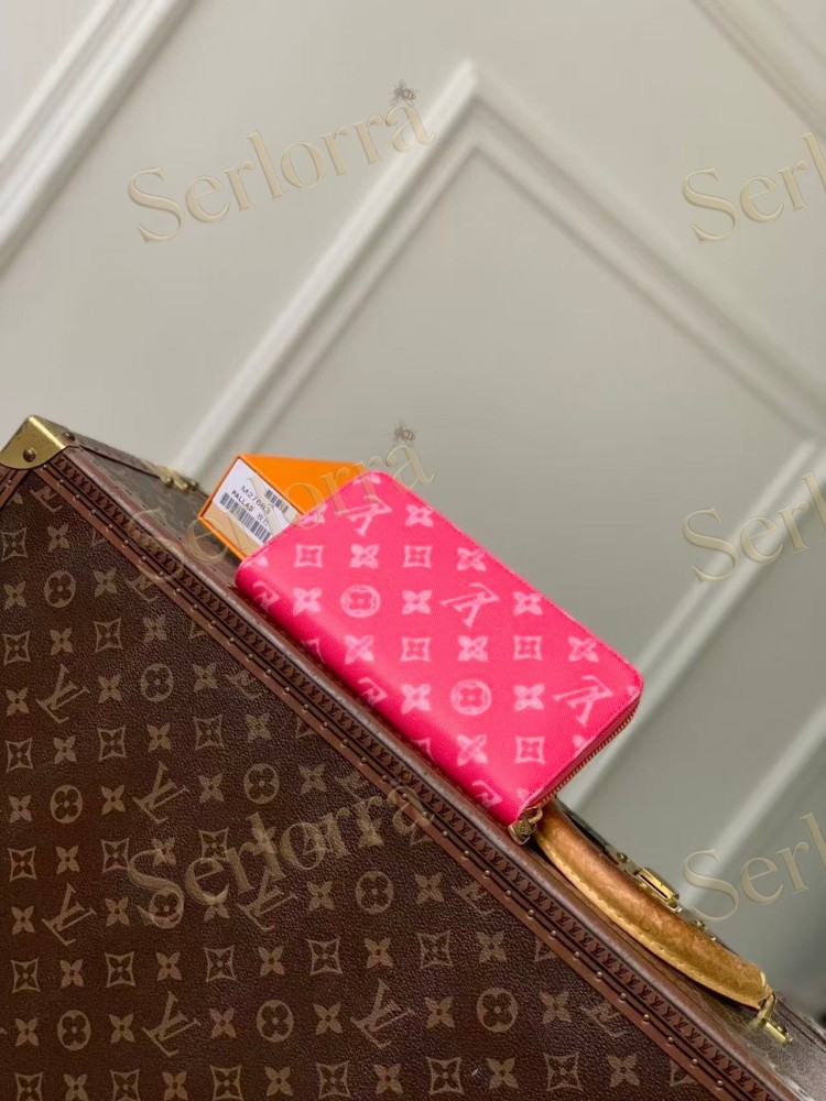 LOUIS VUITTON ZIPPY WALLET