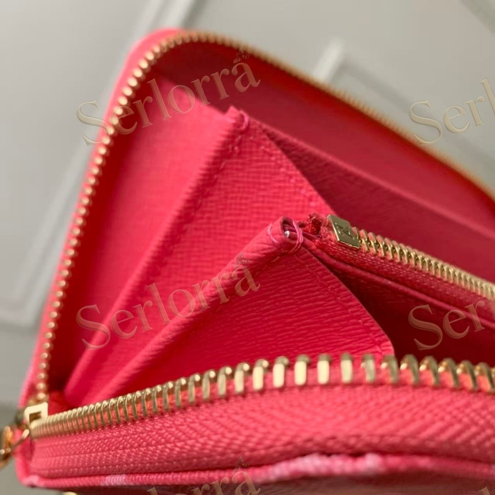 LOUIS VUITTON ZIPPY WALLET
