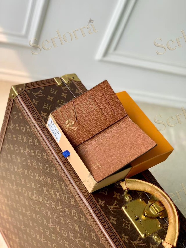 LOUIS VUITTON PASSPORT HOLDER