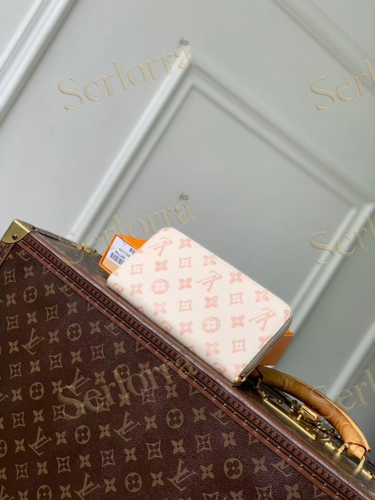 LOUIS VUITTON ZIPPY WALLET