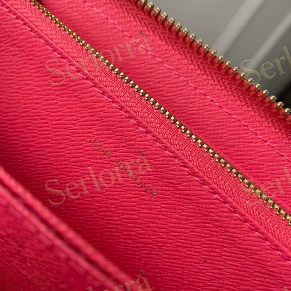 LOUIS VUITTON ZIPPY WALLET