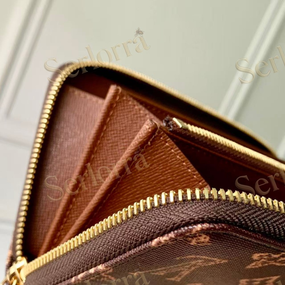 LOUIS VUITTON ZIPPY WALLET