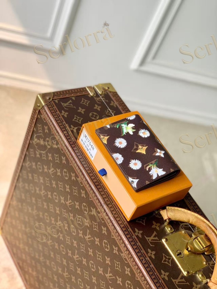 LOUIS VUITTON PASSPORT HOLDER