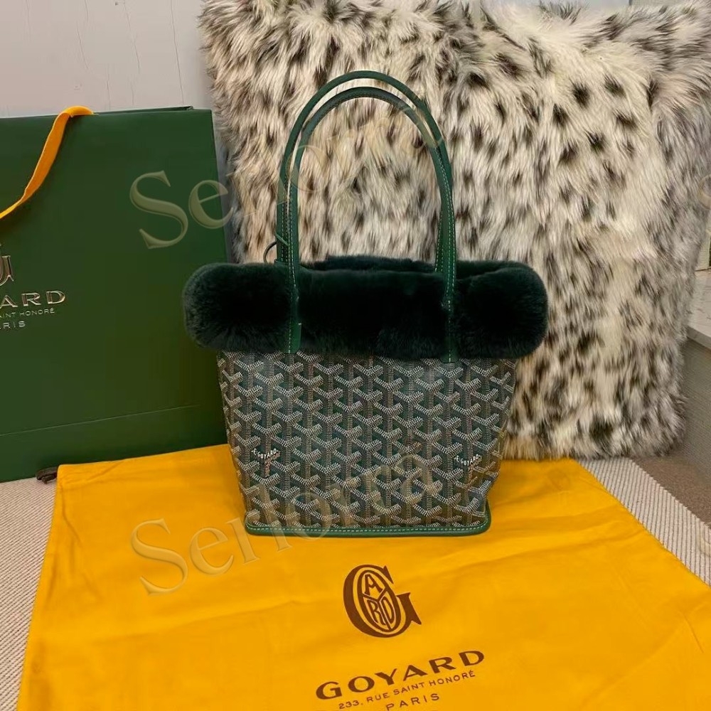 GOYARD MINI ANJOU