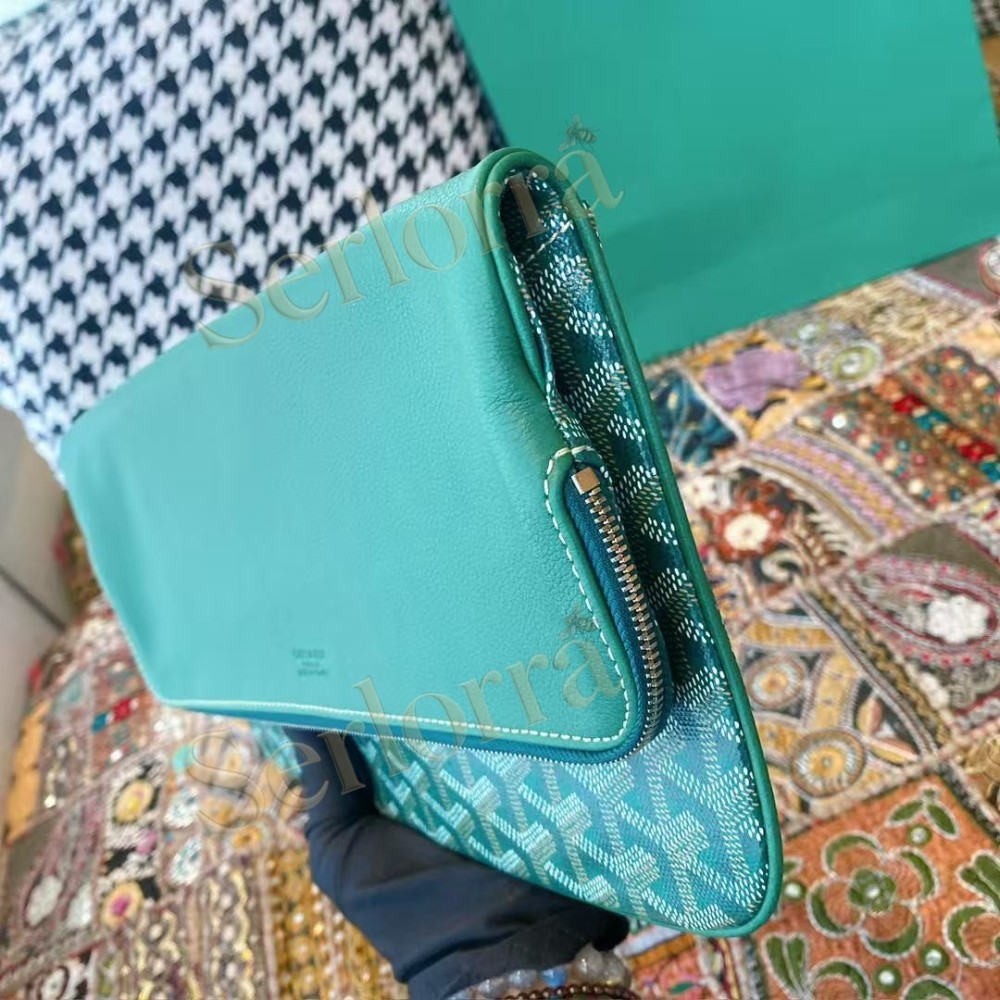 GOYARD SAINTE-MARIE MM CLUTCH