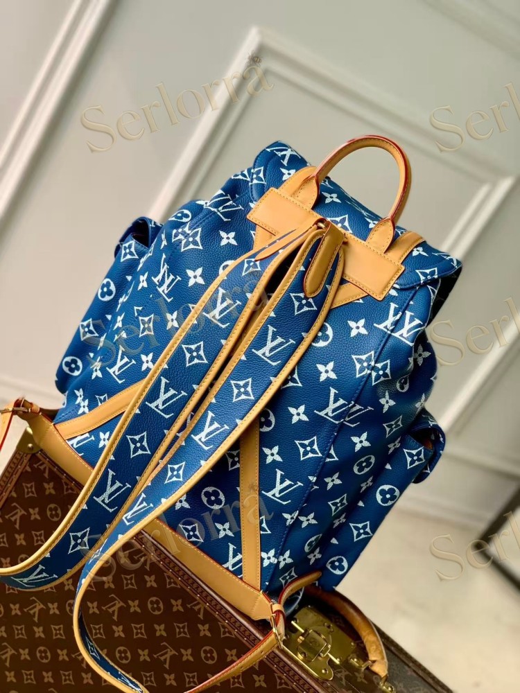 LOUIS VUITTON CHRISTOPHER MM
