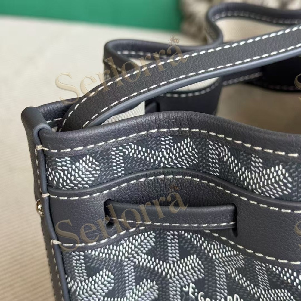 GOYARD PETIT FLOT BUCKET BAG