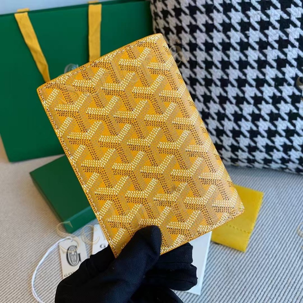 GOYARD GRENELLE PASSPORT COVER