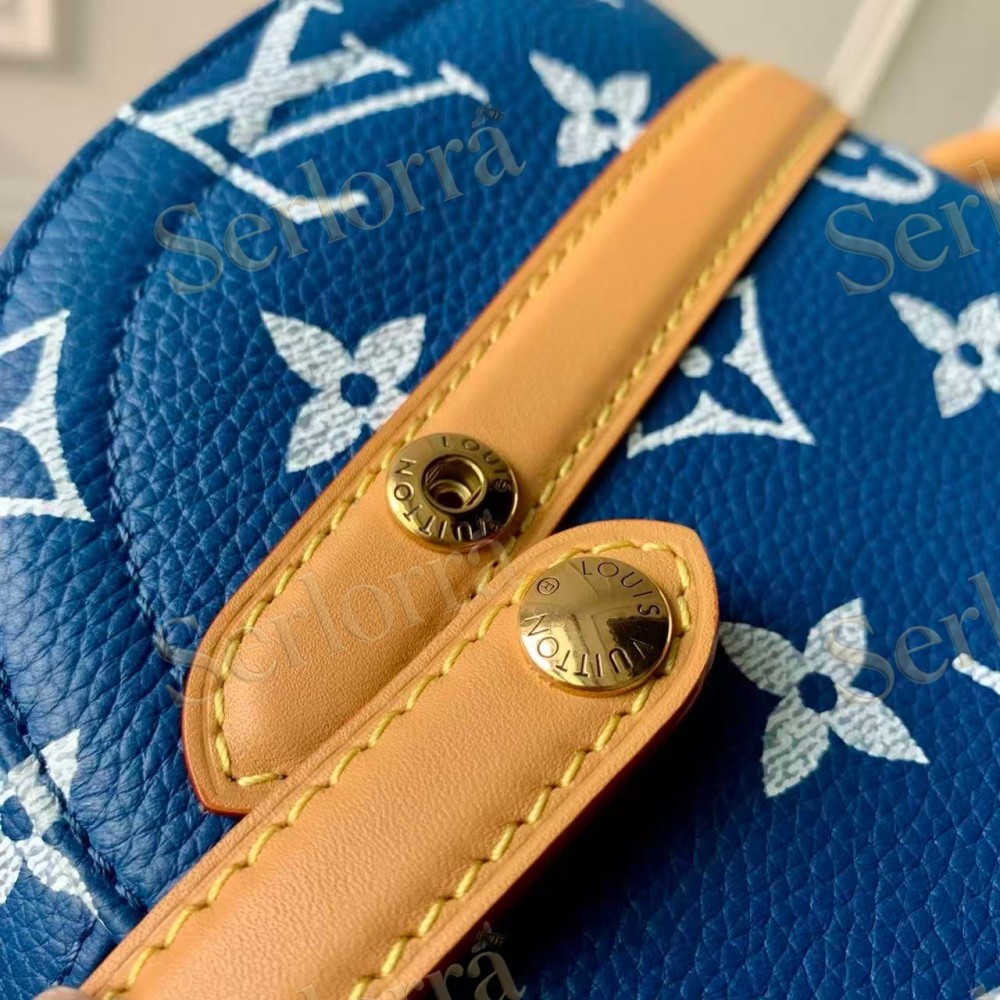LOUIS VUITTON CHRISTOPHER MM