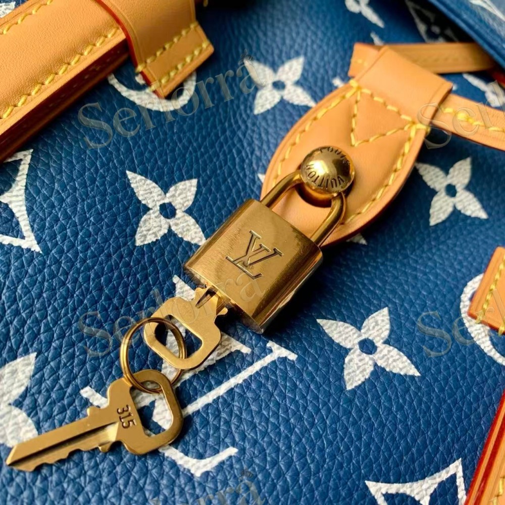 LOUIS VUITTON CHRISTOPHER MM