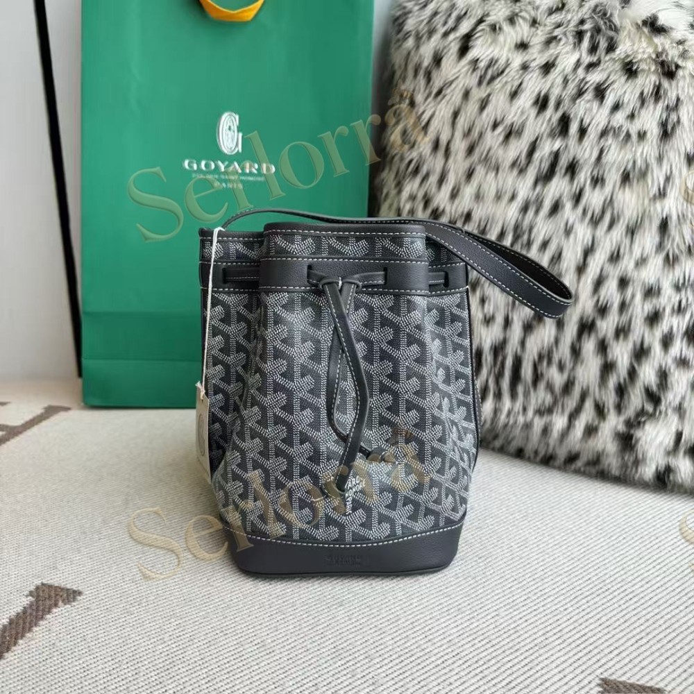 GOYARD PETIT FLOT BUCKET BAG