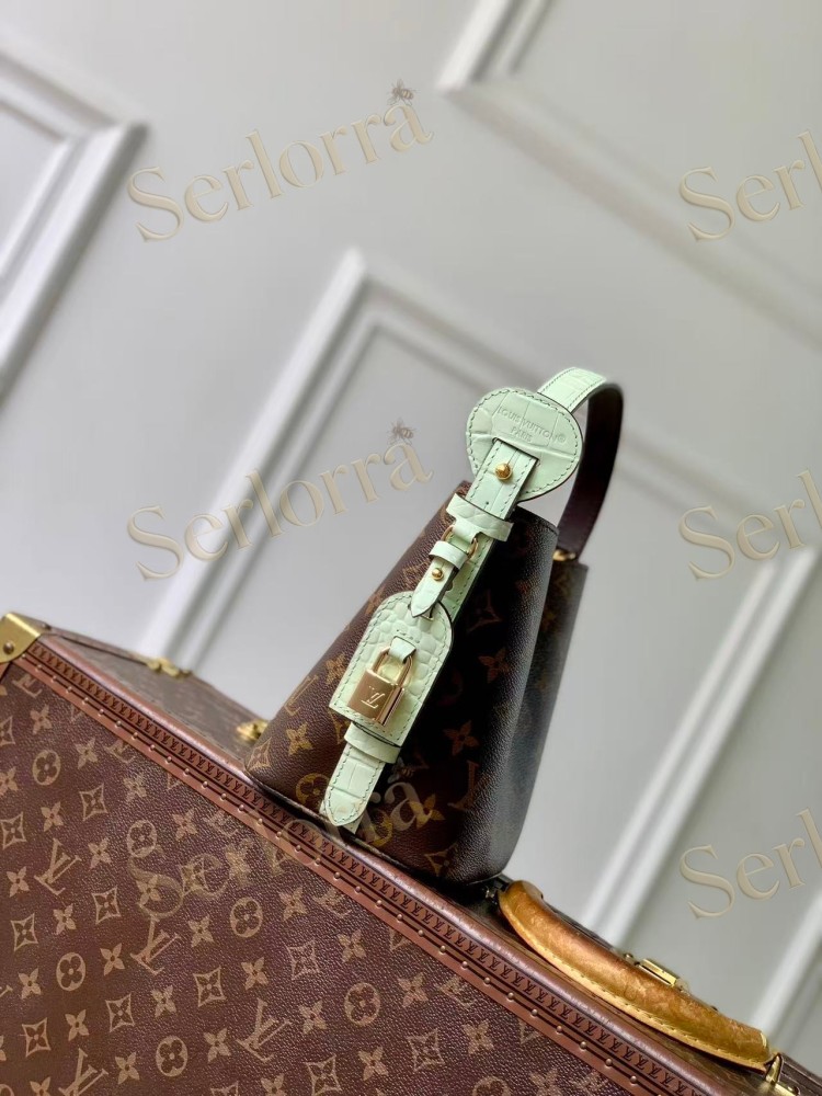 LOUIS VUITTON ALL IN BB