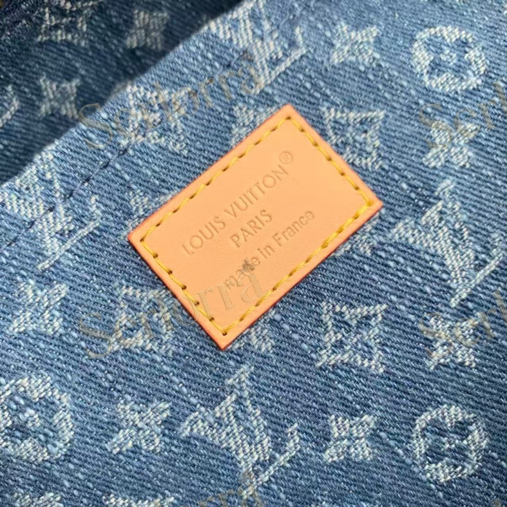 LOUIS VUITTON CRUISER TOILETRY DENIM BAG