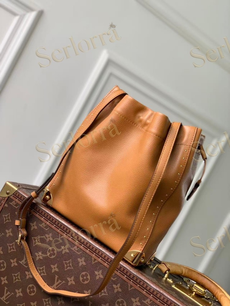 LOUIS VUITTON NOÉ TRUNK