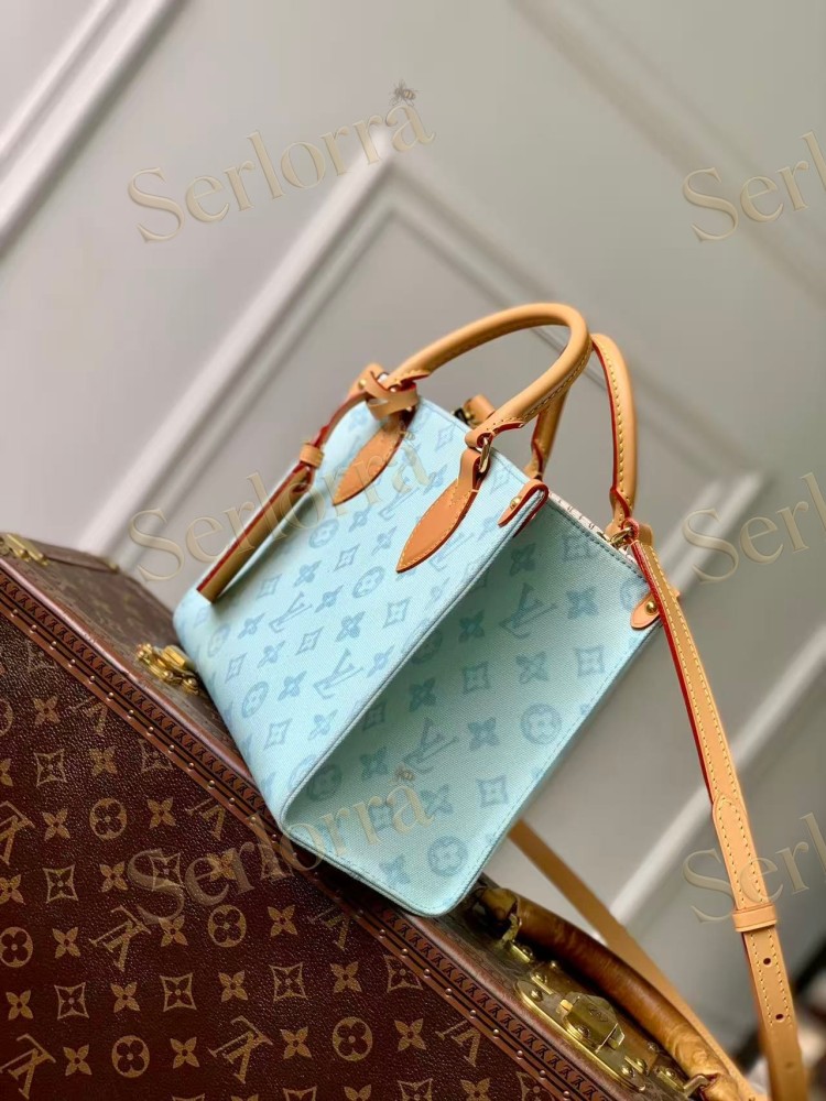 LOUIS VUITTON ONTHEGO PM