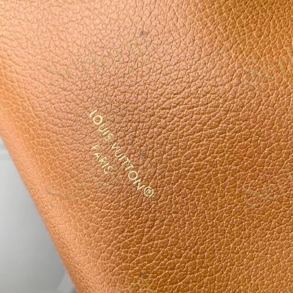 LOUIS VUITTON NOÉ TRUNK