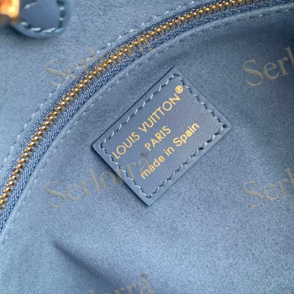 LOUIS VUITTON ONTHEGO PM