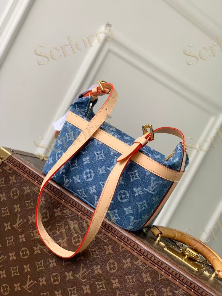 LOUIS VUITTON CRUISER TOILETRY DENIM BAG