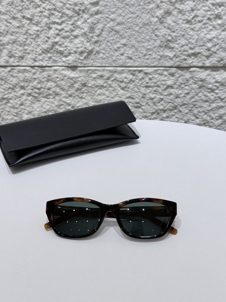 SAINT LAURENT SUNGLASSES